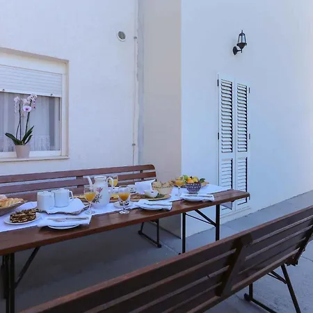 2 Rogoznica (Sibenik-Knin)