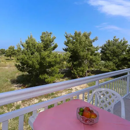 2 Rogoznica (Sibenik-Knin)