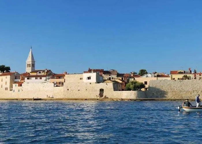 2 Rogoznica (Sibenik-Knin)