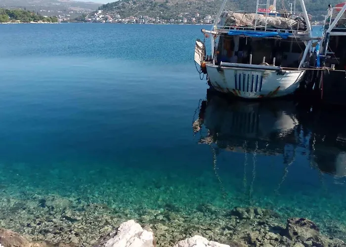 2 * Rogoznica (Sibenik-Knin)